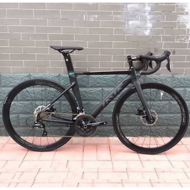 ROAD BIKE JAVA SILURO 3 WITH SHIMANO SORA - SEPEDA BALAP