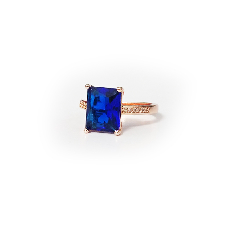 Cincin Berlian Sapphire Mewah Warna Rose Gold