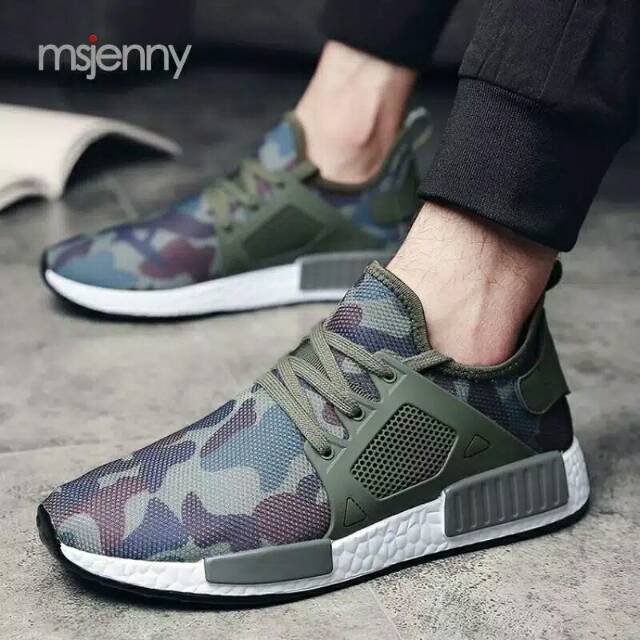 Sepatu snekears pria model korea loreng