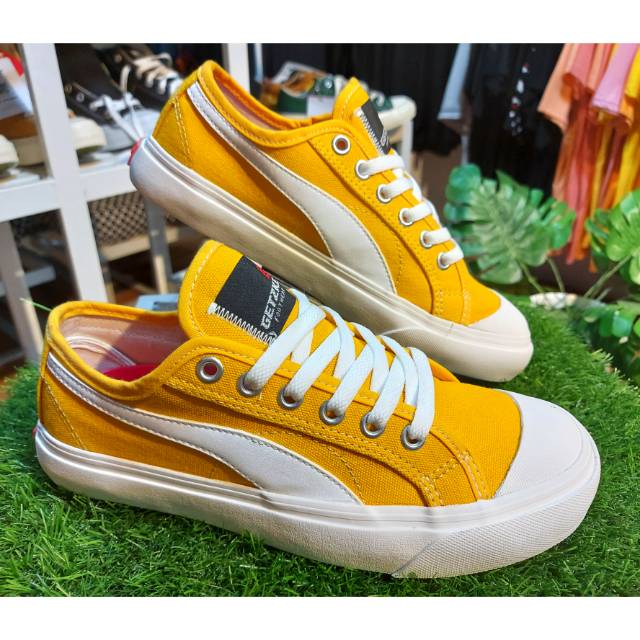 SEPATU GETZKE LOW KOYOANU YELLOW