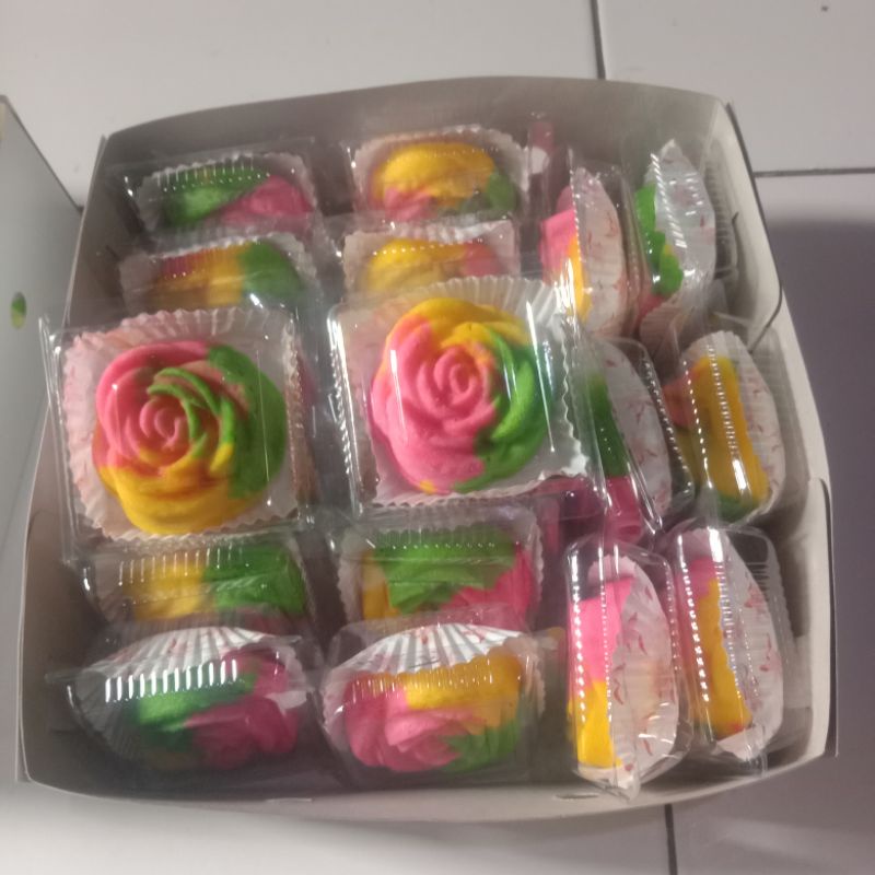 

kue bolu kukus mawar jelly