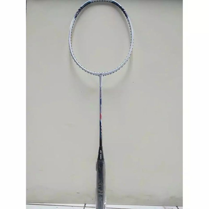 raket badminton yonex voltric 100 200 light lcw100% original