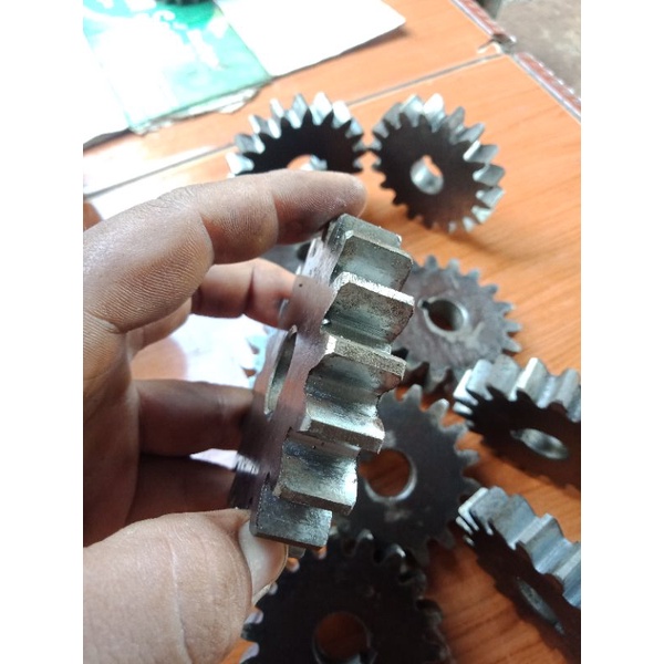 Brilliantblossoms_ ( ) Gear 18. Mesin Tebu Carlton Dan Matrix