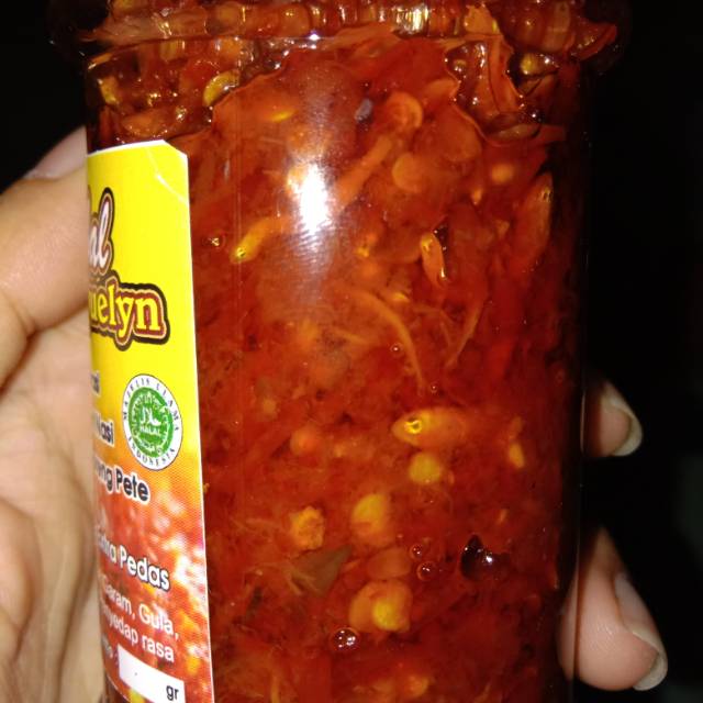 

SAMBAL TERI NASI KHAS CIREBON