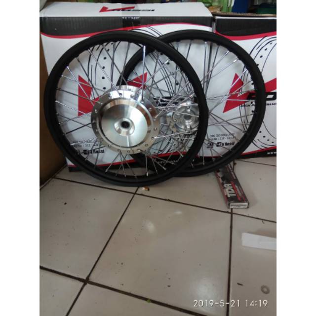 VELG PAKETAN METIC HONDA VARIO BEAT SCOPI ROSSI RING 17 X140 TDR COMET ROSSI VELG JARI METIC VARIO