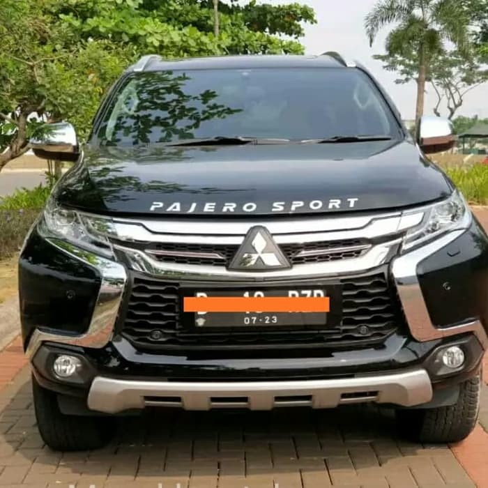 Emblem Hood moulding PAJERO SPORT buat All New Pajero / Emblem Pajero