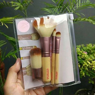 Emina Brush Set - Kuas Make Up isi 4 Pcs