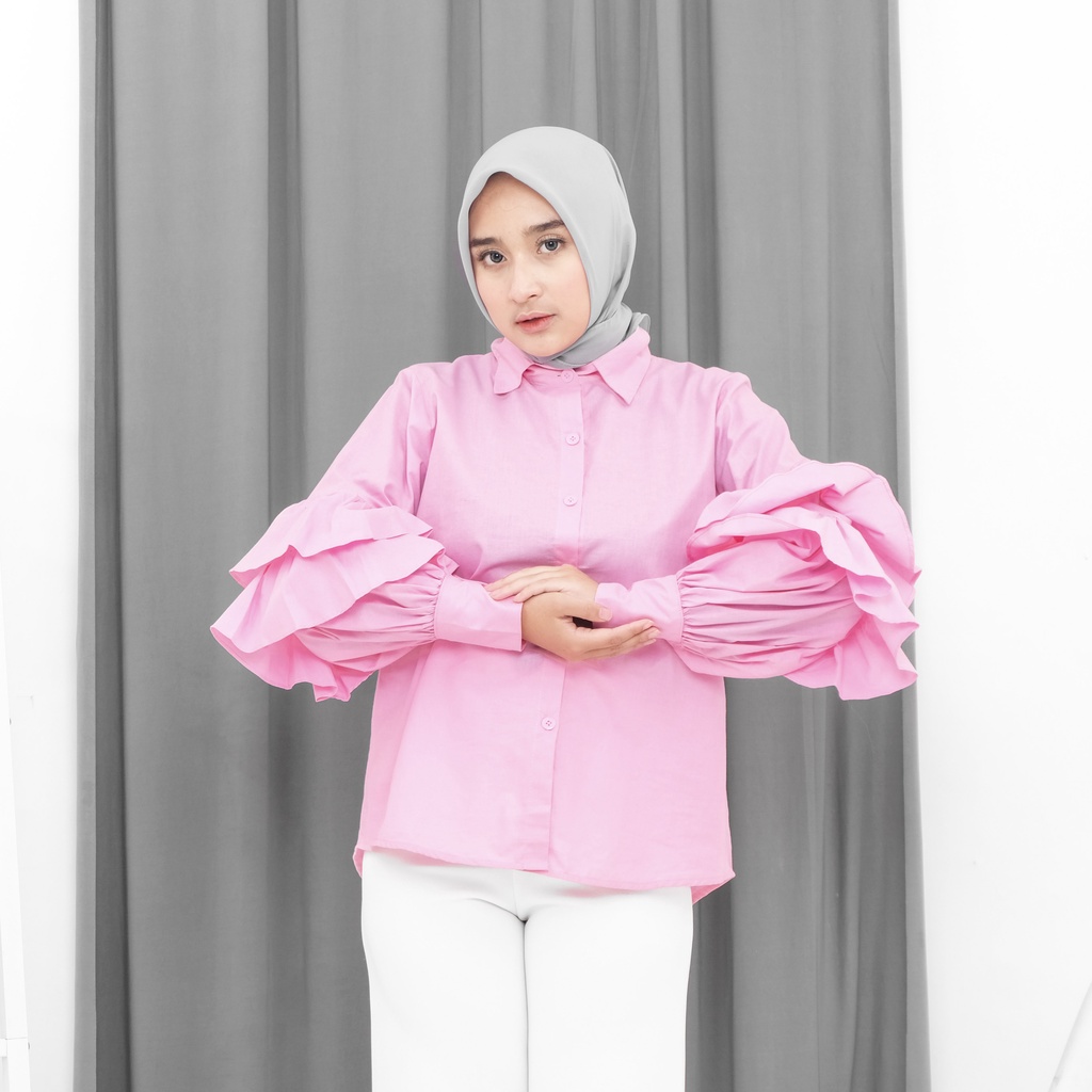 Billa Shirt Kemeja Basic Wanita Bahan Katun Shirt Polos by Mahyra