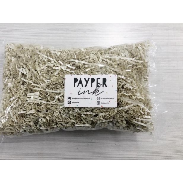 

☚ 200 gr shredded paper / kertas potong / cream natural crinkle cut ♦