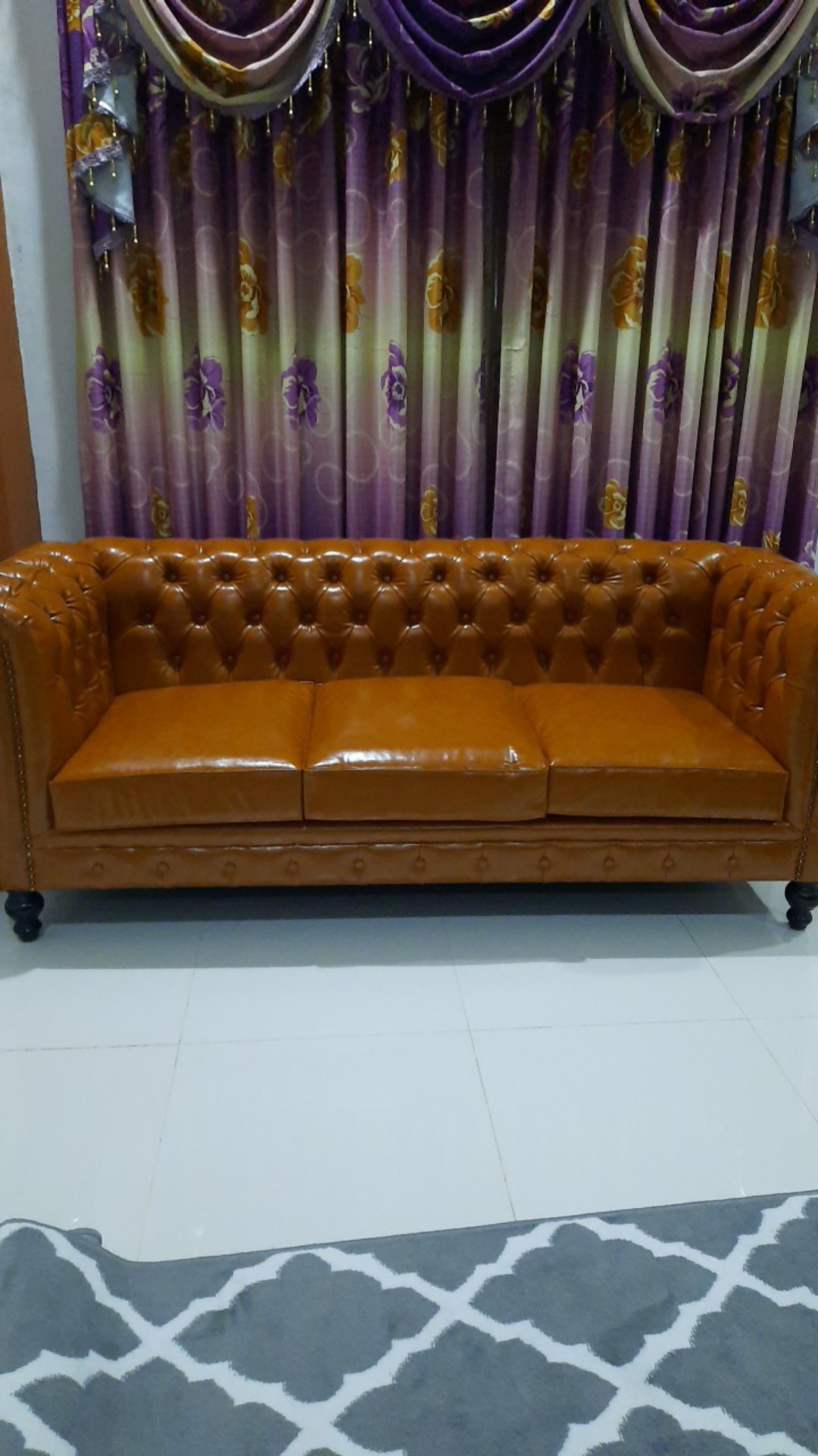 Sofa Dudukan 3 Chesterfield