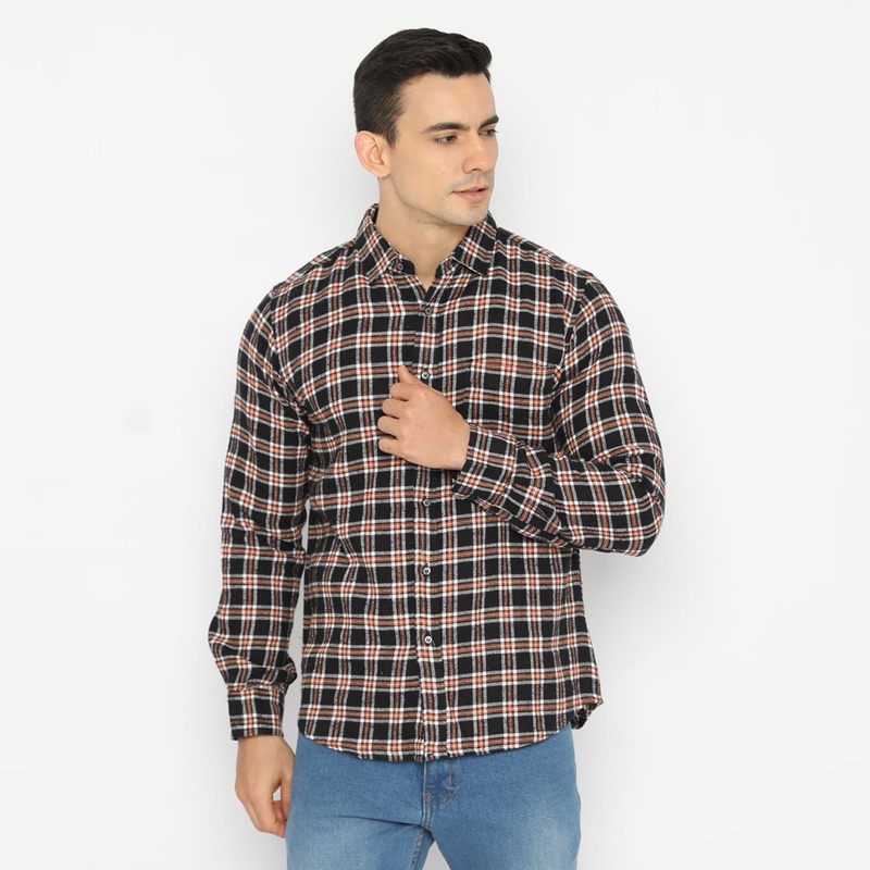 Code Male Kemeja Flanel Pria AxeL BlackOrange Slimfit