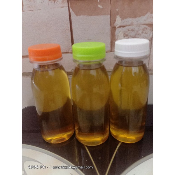 

minyak kelapa asli/minyak kletik/minyak murni