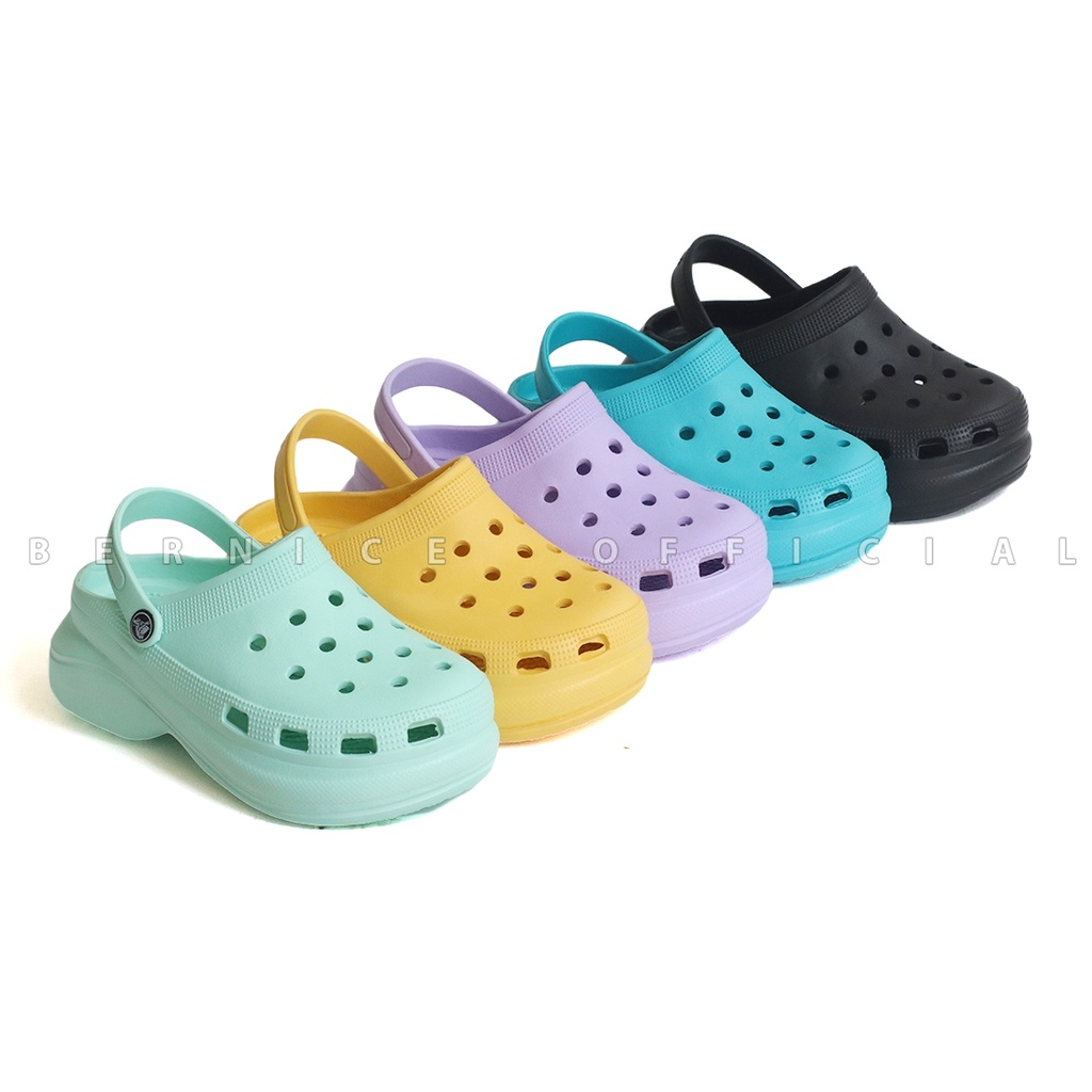 Sandal Wanita Crocs Classic Clog Polos