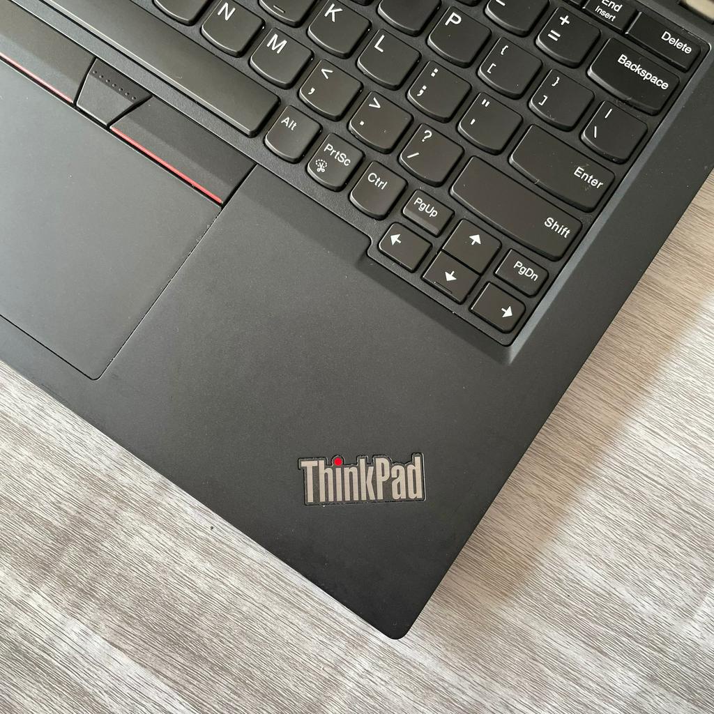 laptop murah Lenovo thinkpad X390 Core i5 8gb RAM 256gb SSD Peningkatan baru laptop Second Berkualitas/Laptop Bergaransi Selama 1 Bulan IPS， US Keyboard，backlight