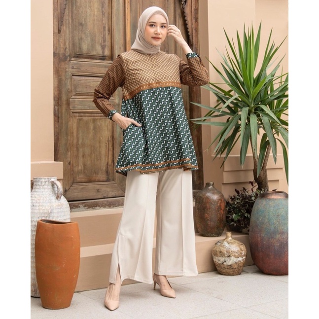 SURI BLOUSE HEAVEN LIGHTS