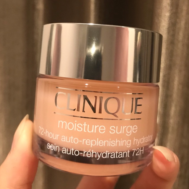 FULL SIZE clinique moisture surge