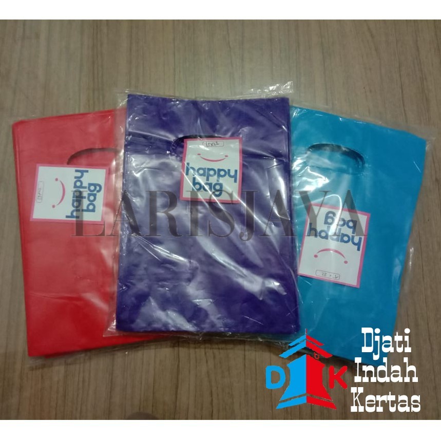 

Berkualitas!!!- Tas Olshop Happy Bag 15 x 22 POLOS Tebal isi 100 lembar Shopping Bag