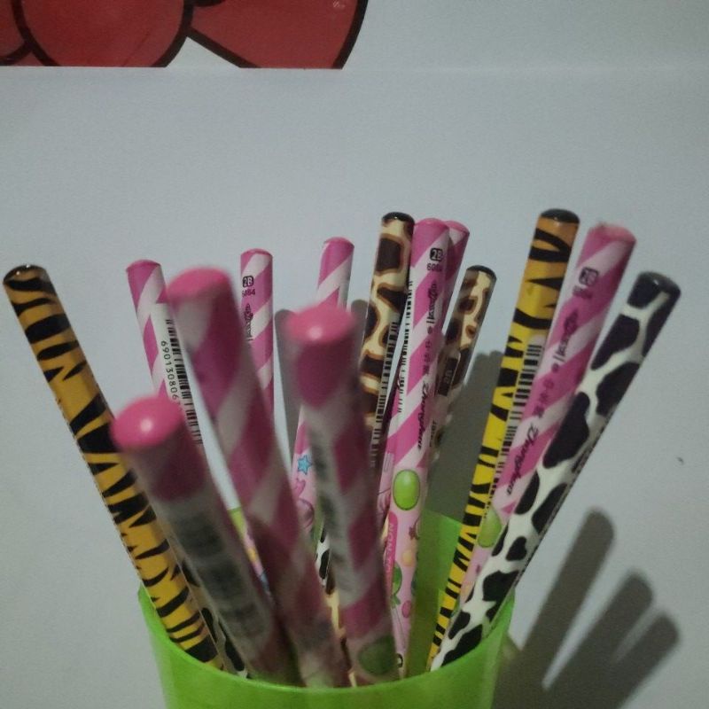 

pensil 2B sweet candy