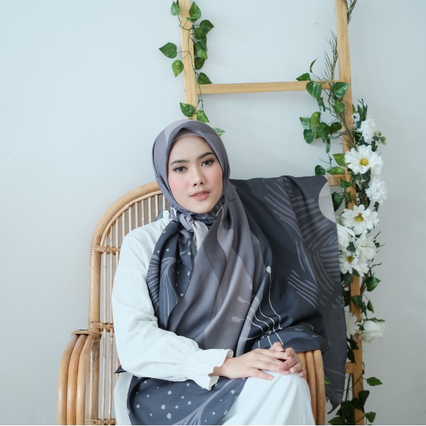 KERUDUNG SEGI EMPAT PRINTING MOTIF JILBAB SEGIEMPAT HIJAB SEGIEMPAT SCARF NAYLA