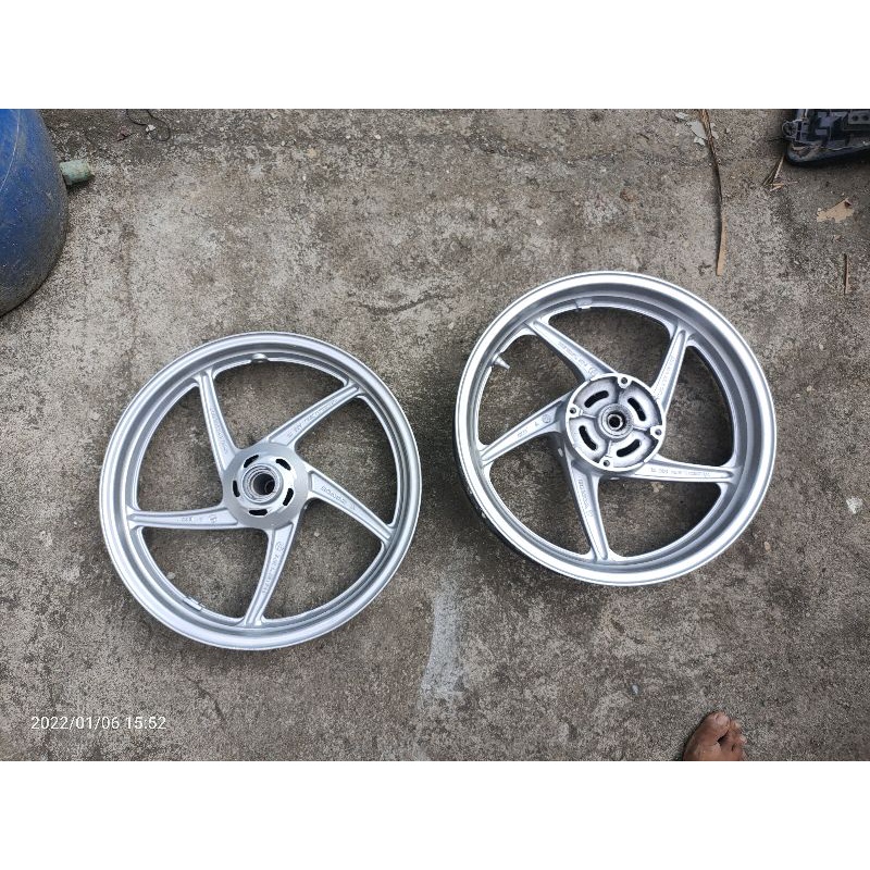 velg honda cbr 150r cbr 150 injeksi roda original cocok buat modif ninja dll