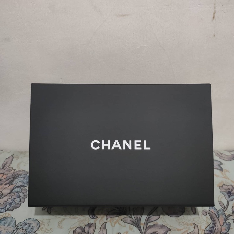 Chanel Box Authentic