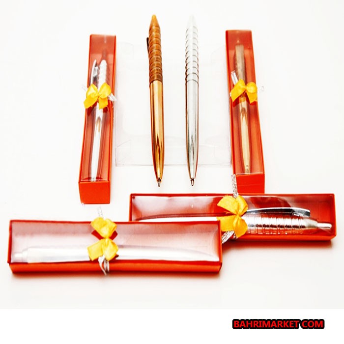 

Pulpen Warna Perak Dan Emas Kemasan Box / Souvenir Pulpen