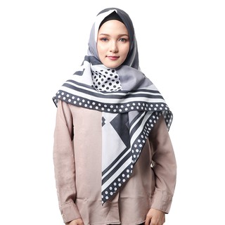  KERUDUNG  HIJAB SCARF VOAL SEGI  EMPAT  KUN ANA MOTIF HIYA 