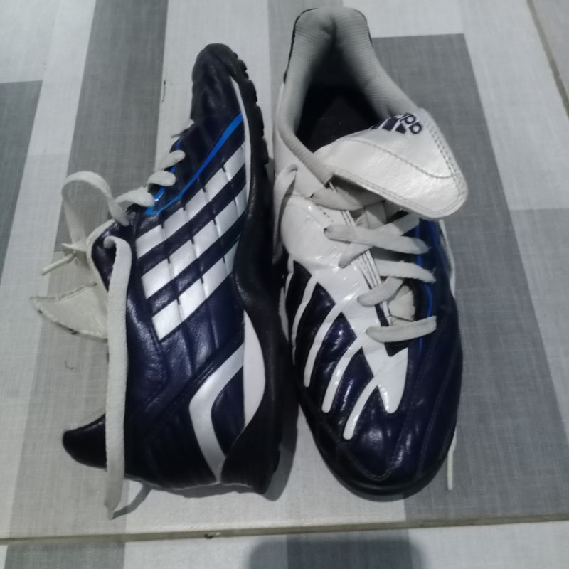 Sepatu bola/Futsal second bekas original