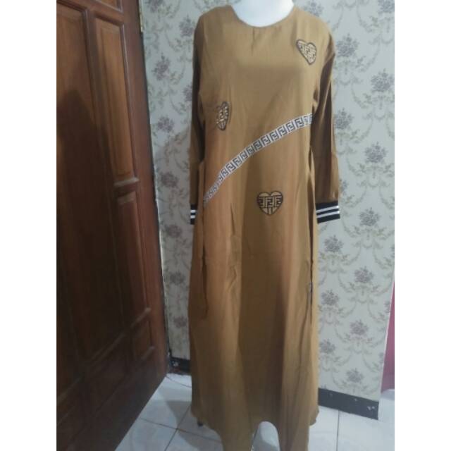 Gamis Fendi