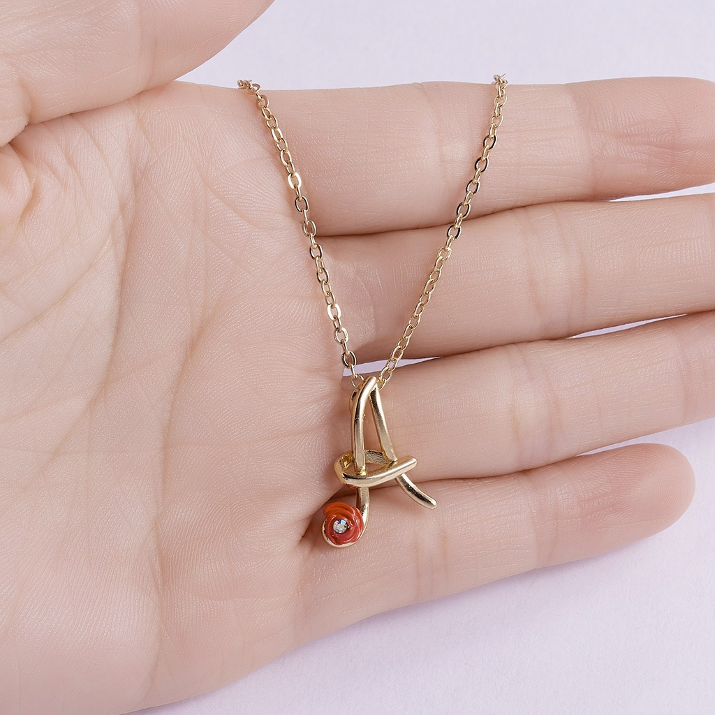 Kalung Rantai Klavikula Hias Liontin 26 Huruf Bahan Stainless Steel Warna Silver Untuk Pria Dan Wanita