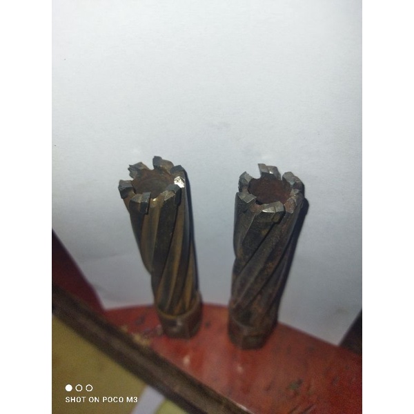 Mata bor jetbroach bekas