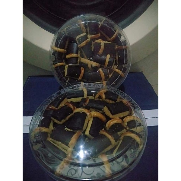 

KUE COKLAT SANDAL