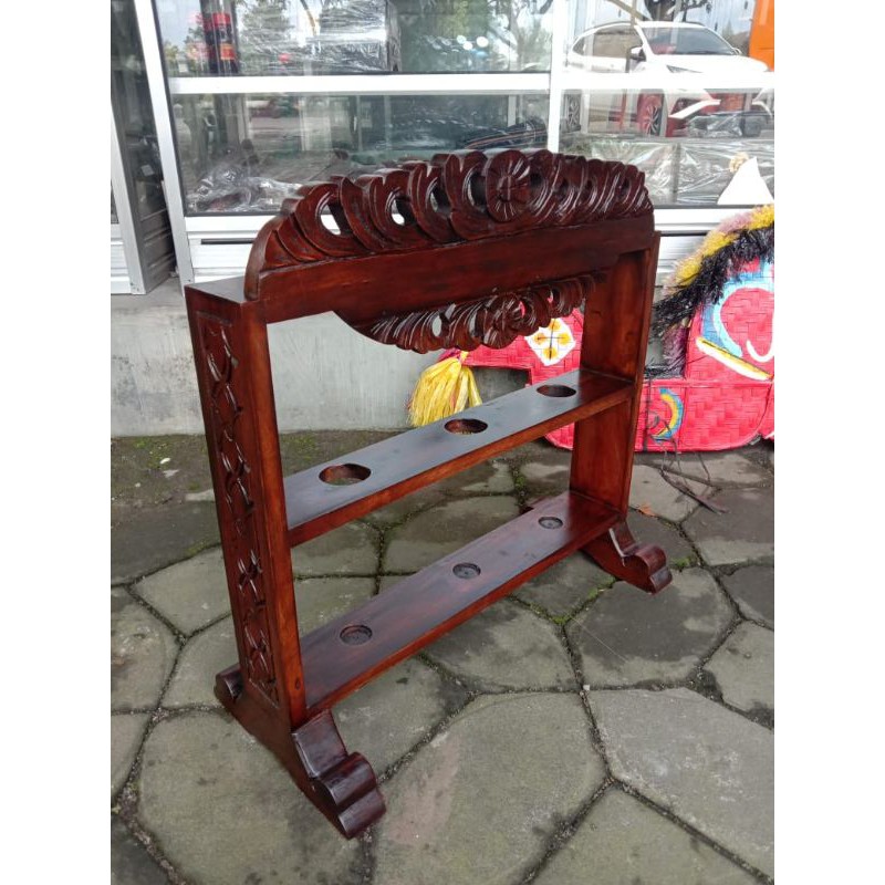 Jagrak Tombak/Tiang Bendera