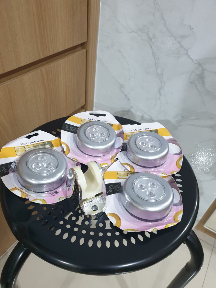 Gantungan Shower / Hanger / Braket Shower / Cantolan Shower System