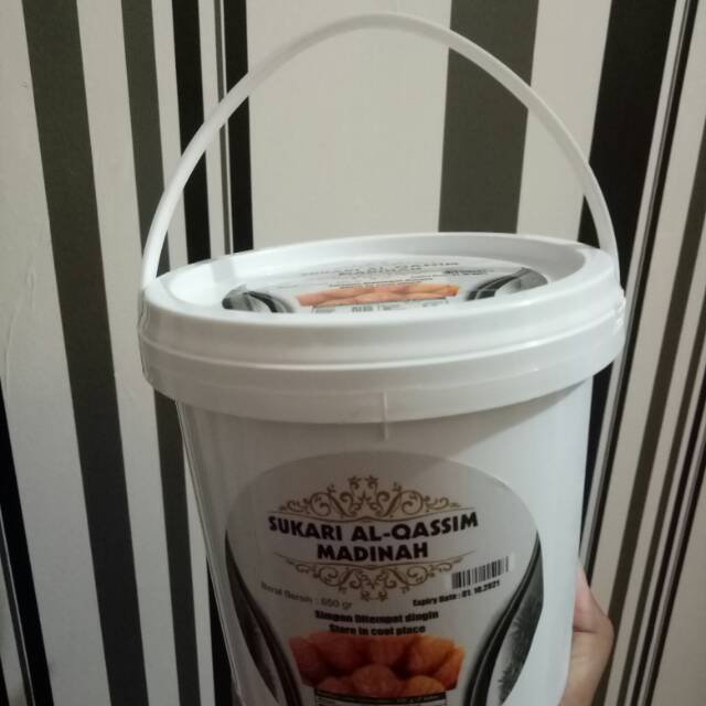 

Kurma Sukari Kemasan Ember 850gr Murah Enak