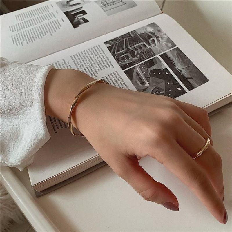 FerenHongXia Fashion women's accessories Korean style simple design bracelet / gelang / lubukpakam / medan / deliserdang / serdangbedagai