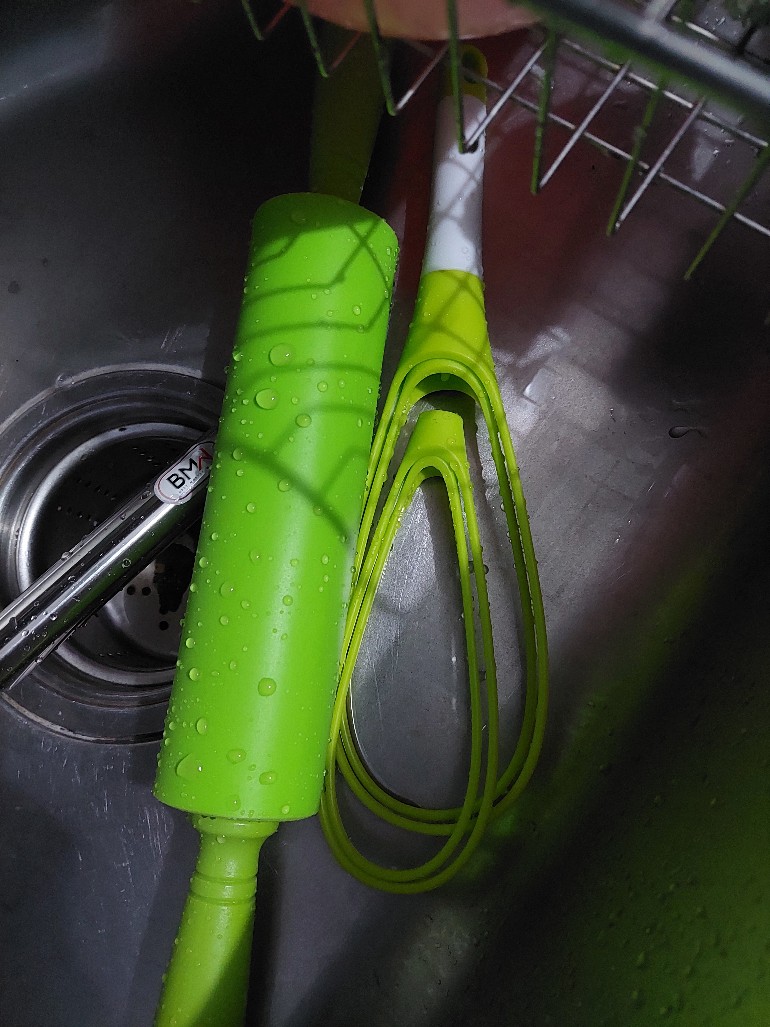 Kaisso - Pengocok Telur Manual Berputar Silikon Mixer Krim Telur Tangan Blender Masak Alat Dapur