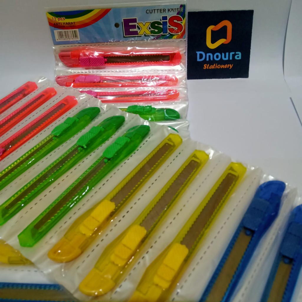 

SATU RENTENG ( 12 PCS ) Kater Kecil Murah Cutter Kecil