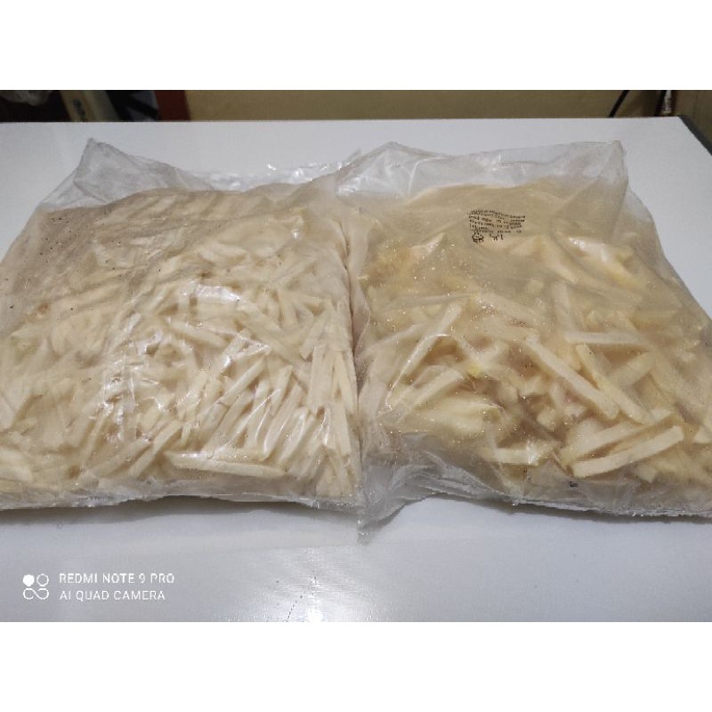

Kentang Original Fresh ukuran 2,5kg 10mm Straight Cut & Shoestring