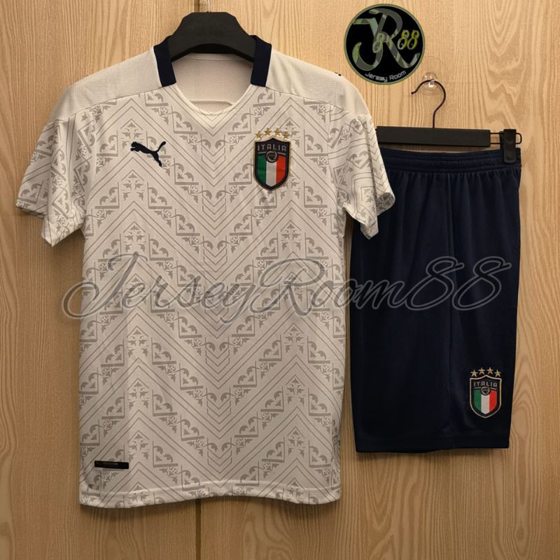 Setelan Jersey Bola Italy New Away Euro 2021 Grade Original