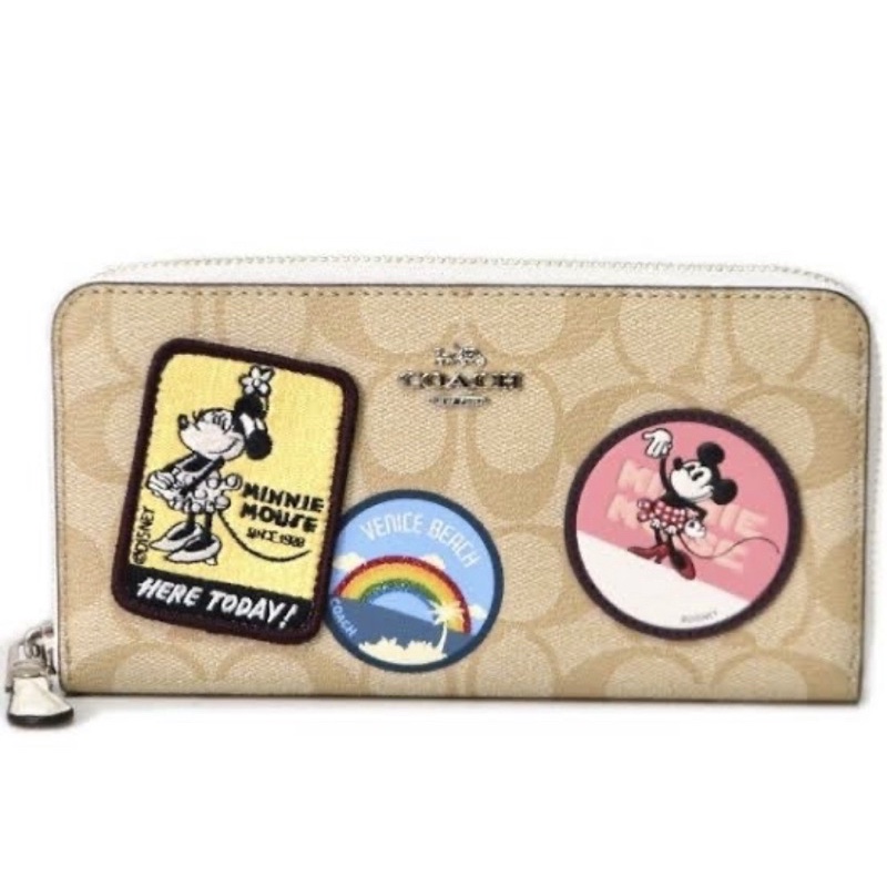 COACH ACCORDIN ZIP WALLET IN SIGNATURE CANVAS WITH PATCHES - 2 COLOR