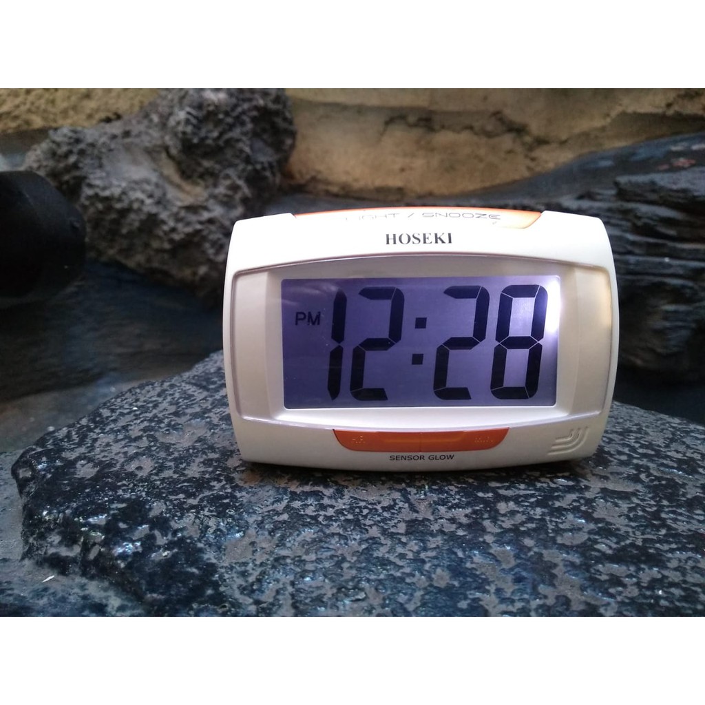 Hoseki H-2191 Digital Alarm Clock Auto Glows in the Dark