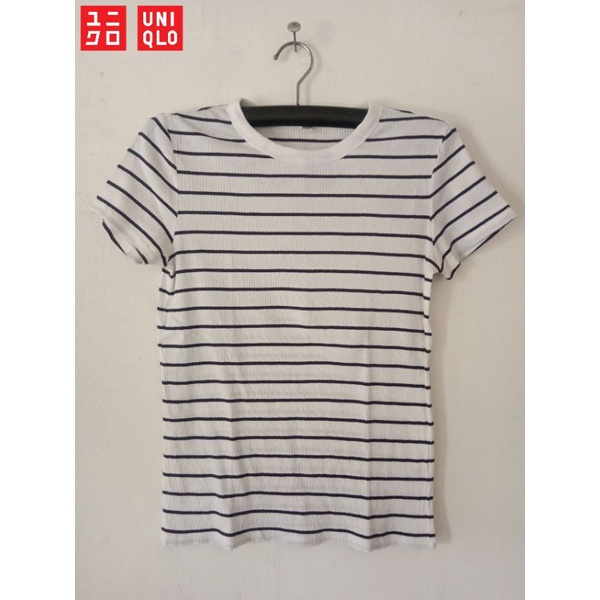 Tshirt UNIQLO Stripes BW Second