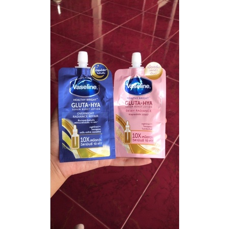 (Preloved) Vaseline Gluta-Hya Serum Sachet
