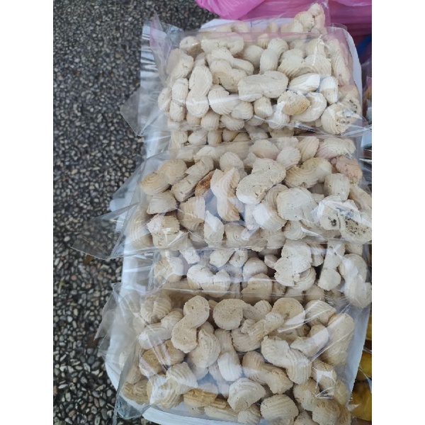 

kue bangkit tradisional/cemilan Snack murahhh