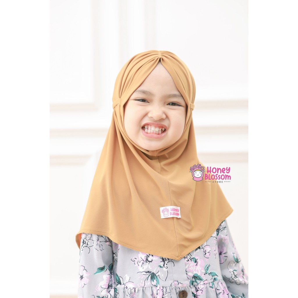 Hijab Bayi Perempuan / Bergo Zahra / Jilbab Anak Cantik / Kerudung Anak Lucu Kekinian 1-5 Tahun