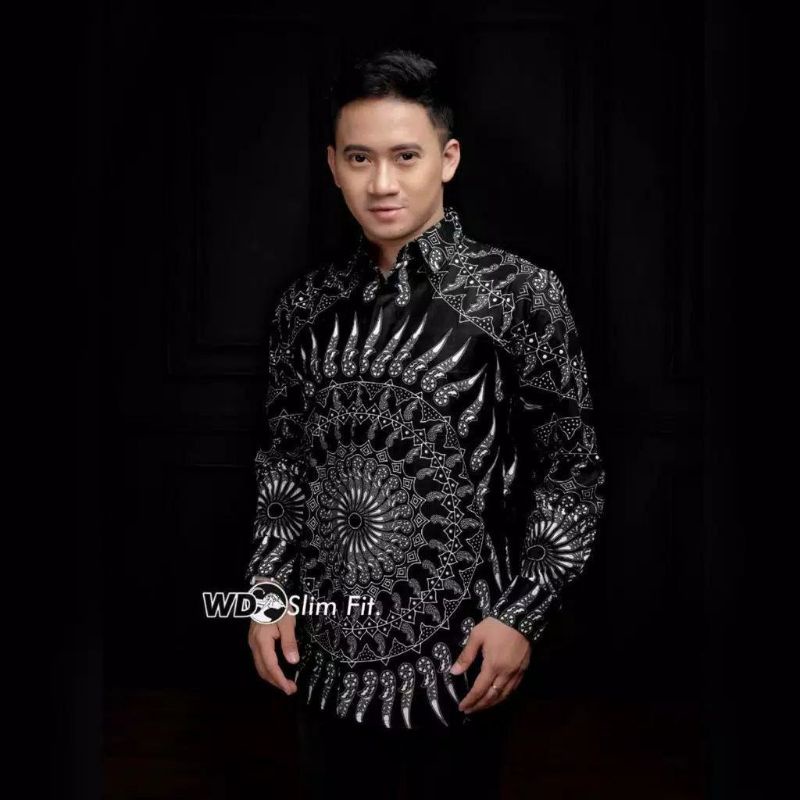 Kemeja Batik Pria Lengan Panjang Batik Nakula motif KERATONAN Kode 002 Size M L XL XXL Reguler