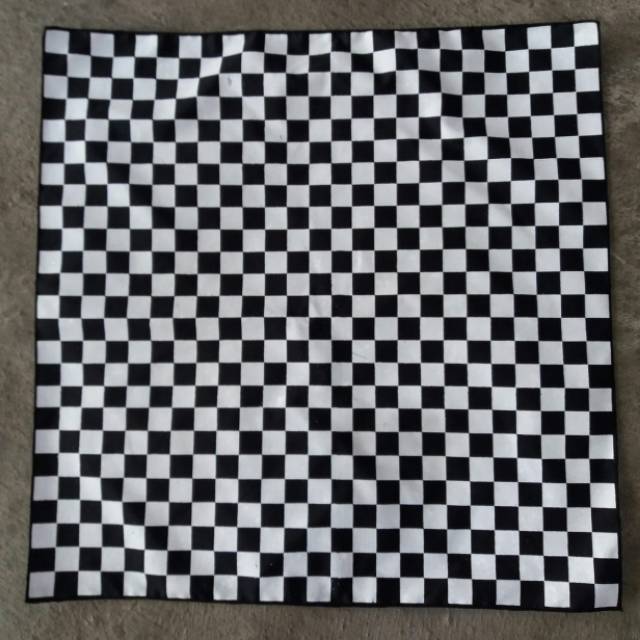 Syal checkerboard / scarf / bandana motif catur / headband atta