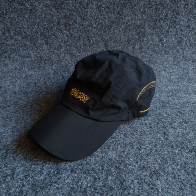 Topi KOLON SPORT Goretex Hiking Gunung Outdoor Waterproof Second Thrift