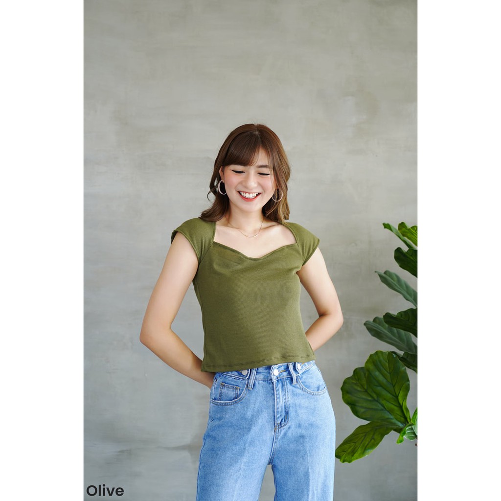 Felicia Knit crop Top Atasan Wanita Blouse